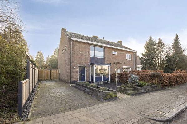 Apeldoorn – Koninginnelaan 94