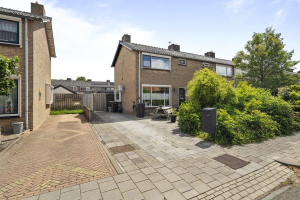 Breezand – Narcissenstraat 50